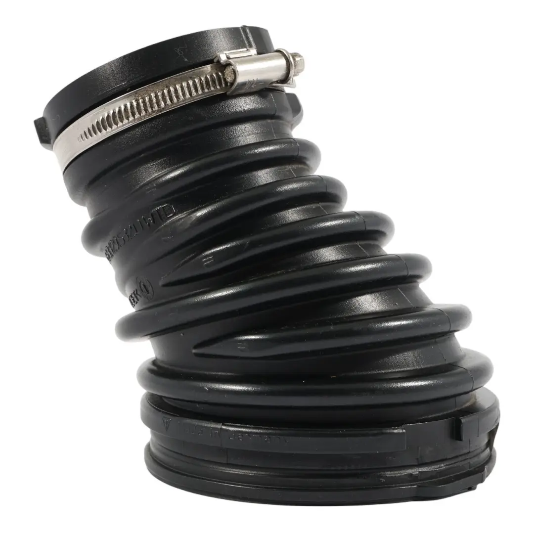 95B-2 Hose Line Pipe Tube Inlet Intake Intercooler to Porsche Macan S with Part number 95B129532D Porsche Macan S 95B-2 Hose Line Pipe Tube Inlet Intake Intercooler - SKU 95B129532D - Part number 95B129532D