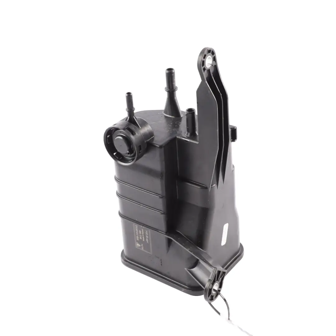 Charcoal Fuel Filter Canister Container to Porsche Macan 95B Active with Part number 95B201801D Porsche Macan 95B Active Charcoal Fuel Filter Canister Container - SKU 95B201801D - Part number 95B201801D