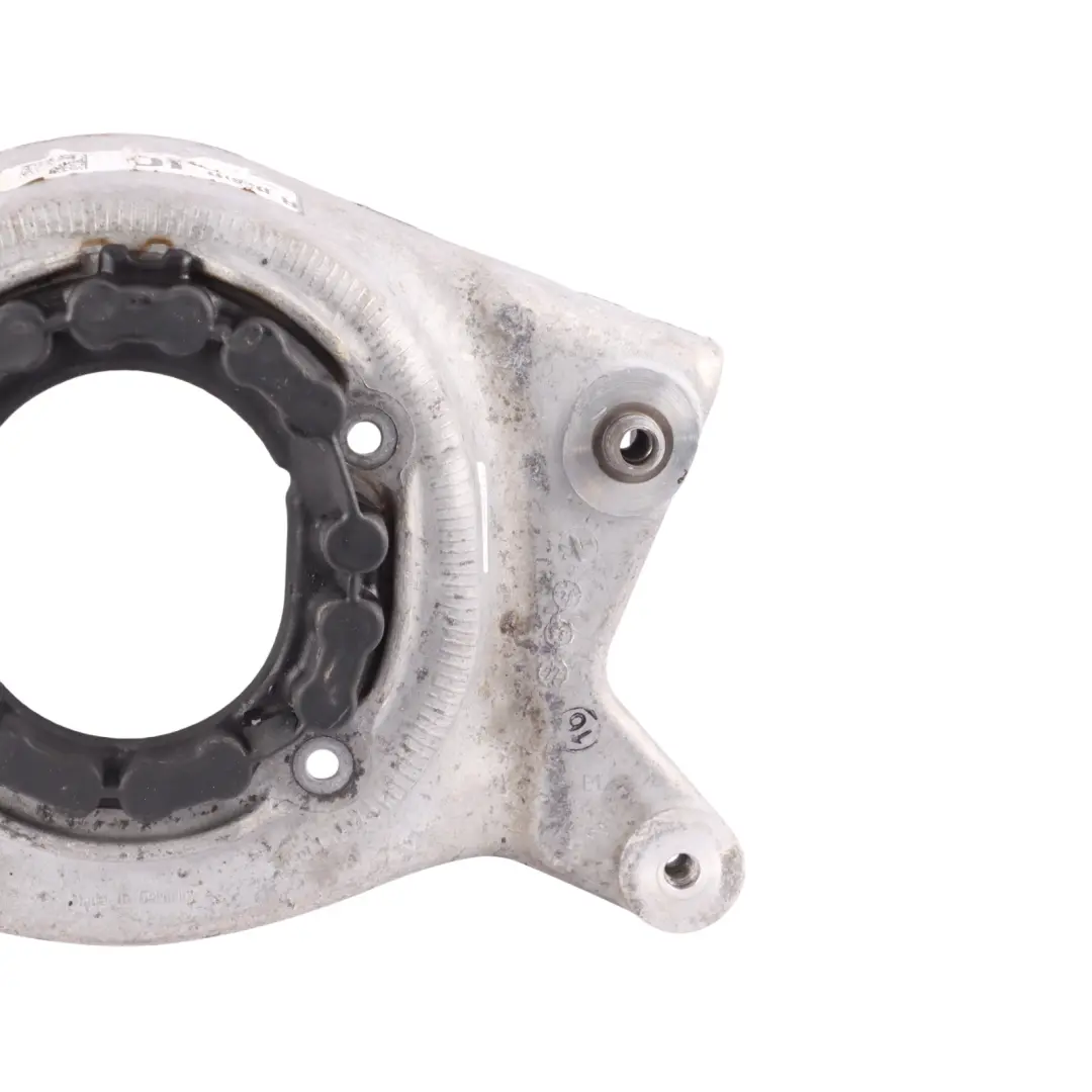 Porsche Macan 95B Rear Shock Absorber Bracket Mount Cover Right O/S - SKU 95B412384 - Part number 95B412384