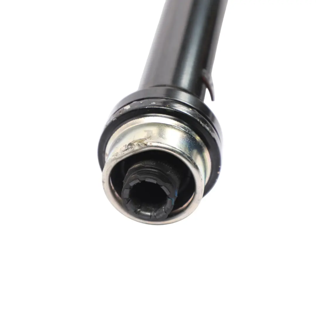 Propshaft Prop Drive Shaft 3.0 TDI Diesel to Porsche Macan 95B with Part number 95B521101AC Porsche Macan 95B Propshaft Prop Drive Shaft 3.0 TDI Diesel - SKU 95B521101AC - Part number 95B521101AC