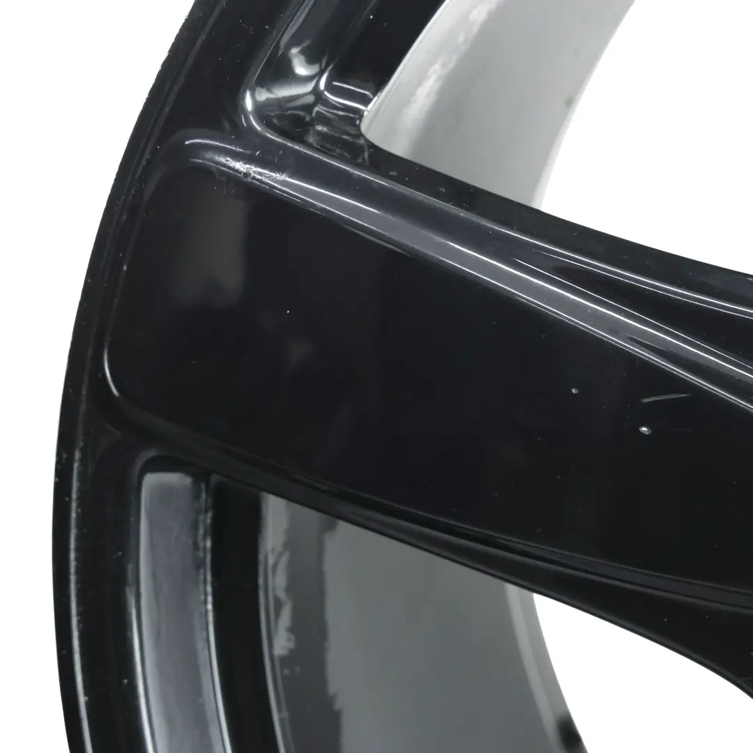 Cerchio Ruota Posteriore Lega Nero 21" 10J ET:19 per Porsche Macan 95B con numero di parte 95B601025AE Porsche Macan 95B Cerchio Ruota Posteriore Lega Nero 21" 10J ET:19 - SKU 95B601025AE-1 - Numero di parte 95B601025AE