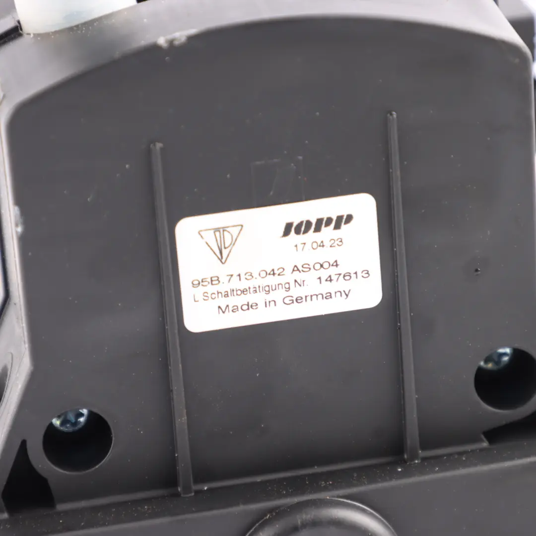 Gearbox Selector Gearshift Mechanism 95B713042AS to Porsche Macan 95B Automatic with Part number 95B713059A Porsche Macan 95B Automatic Gearbox Selector Gearshift Mechanism 95B713042AS - SKU 95B713059A - Part number 95B713059A