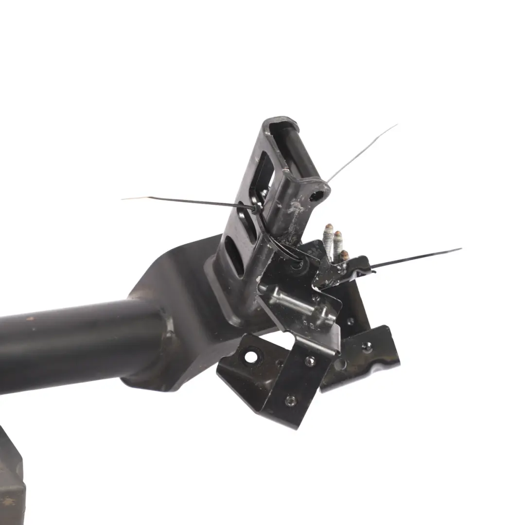 Towbar Deployable Towing Hitch Westfalia to Porsche Macan 95B Electric with Part number 95B803881G Porsche Macan 95B Electric Towbar Deployable Towing Hitch Westfalia - SKU 95B803881G - Part number 95B803881G