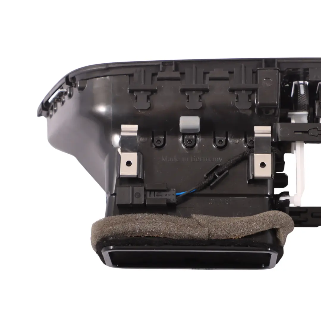 Porsche Macan 95B Salpicadero Rejilla De Ventilación Central - SKU 95B819110E - Número de pieza 95B819110E