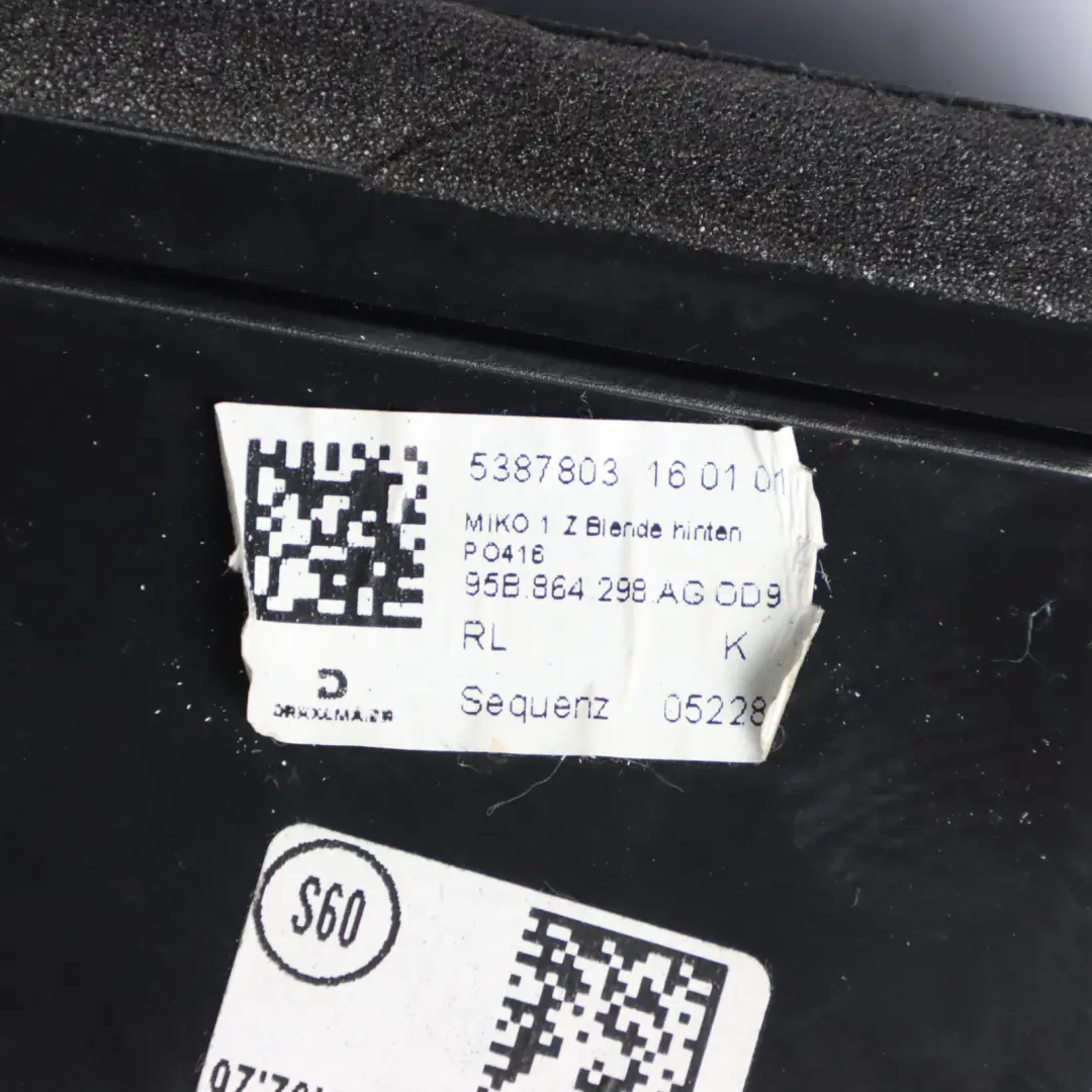 Kratka Nawiewu Konsoli Środkowej Tylna do Porsche Macan 95B o numerze 95B819203G Porsche Macan 95B Kratka Nawiewu Konsoli Środkowej Tylna - SKU 95B819203G - Numer Części 95B819203G