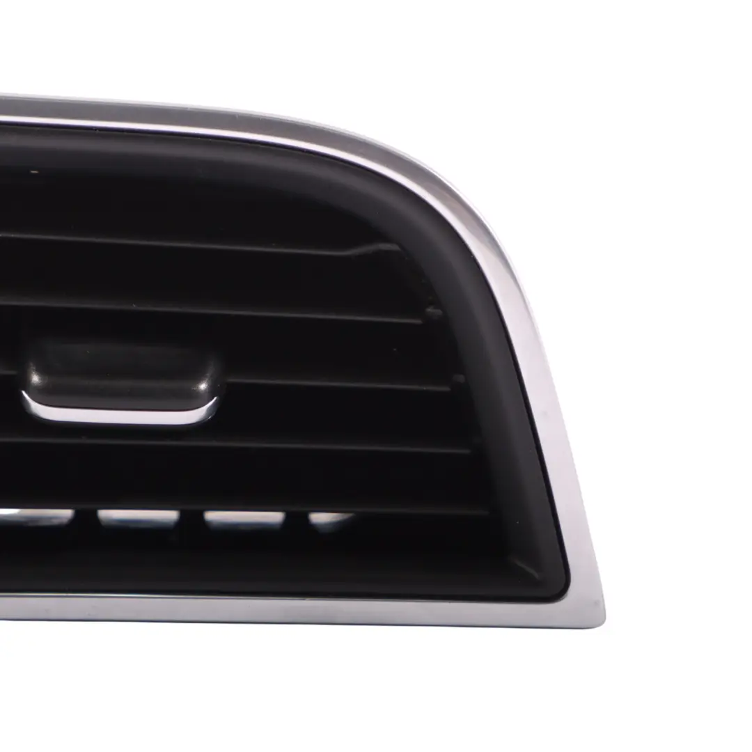 Cruscotto Pannello Di Ventilazione Griglia Sinistra 95B819701E per Porsche Macan 95B con numero di parte 95B819701C Porsche Macan 95B Cruscotto Pannello Di Ventilazione Griglia Sinistra 95B819701E - SKU 95B819701C - Numero di parte 95B819701C