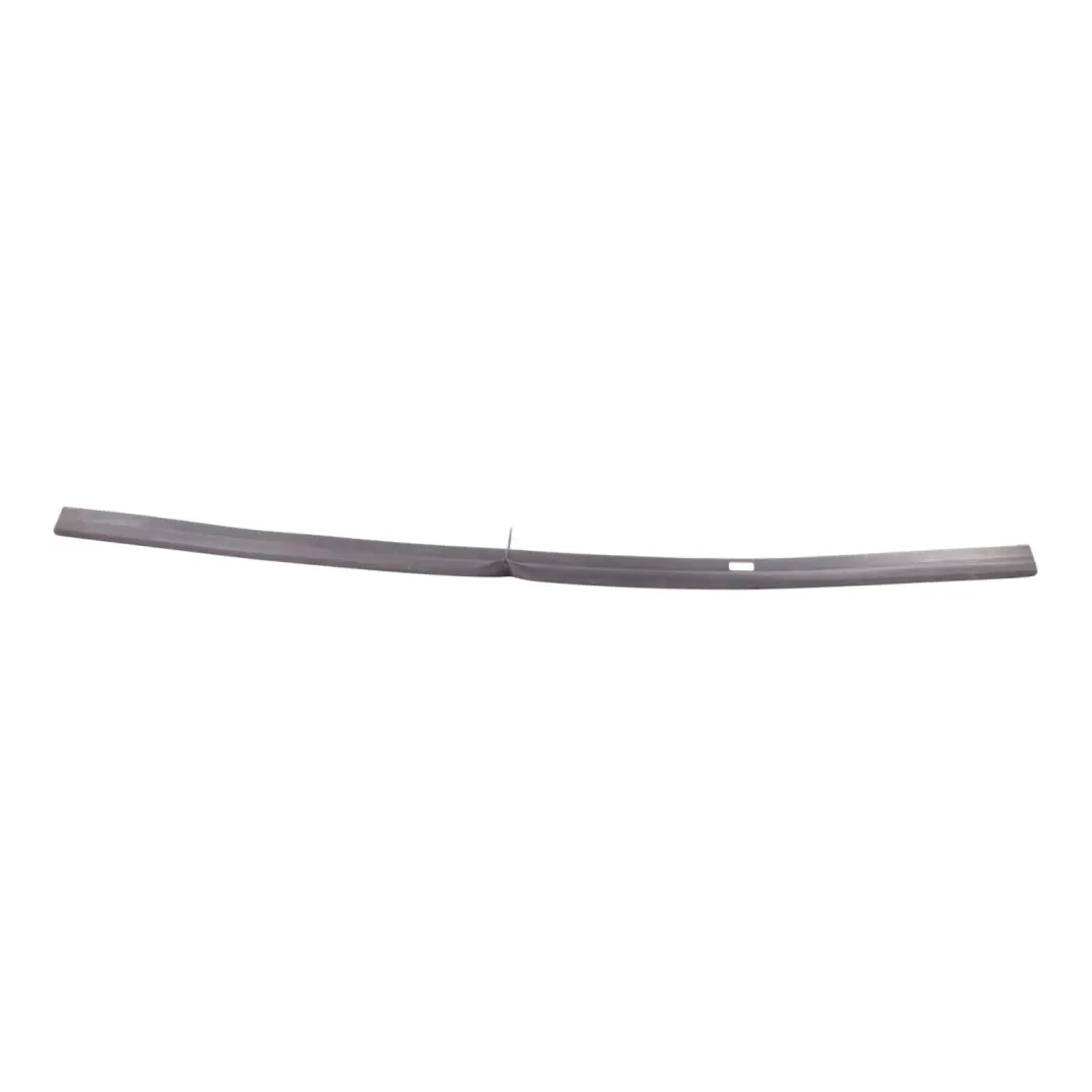 Joint Caoutchouc Compartiment Moteur Avant pour Porsche Macan 95B à propos du numéro de pièce 95B823737 Porsche Macan 95B Joint Caoutchouc Compartiment Moteur Avant - SKU 95B823737 - Numéro de pièce 95B823737
