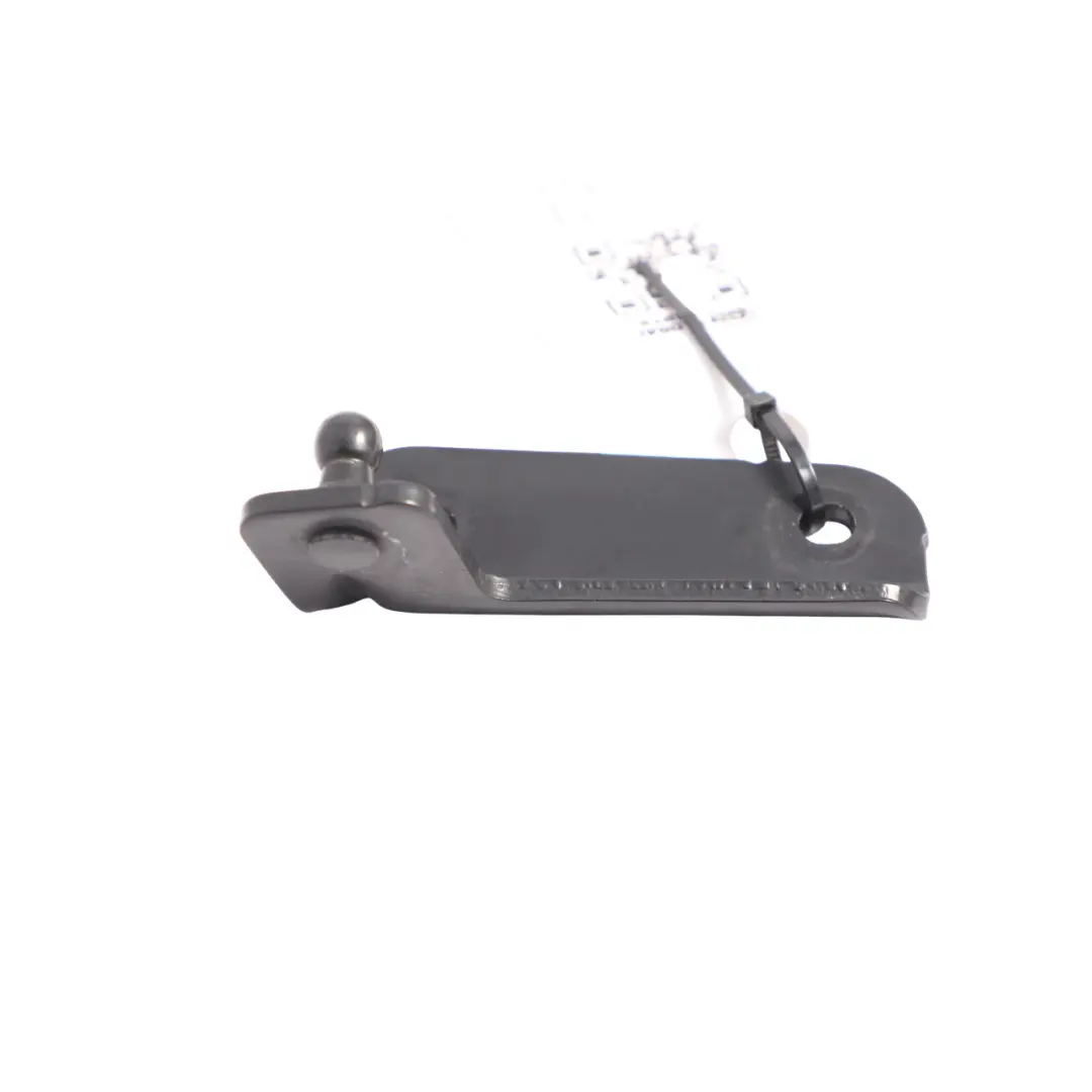 Porsche Macan 95B Supporto Motore Sollevamento Portellone Posteriore - SKU 95B827427B - Numero di parte 95B827427B