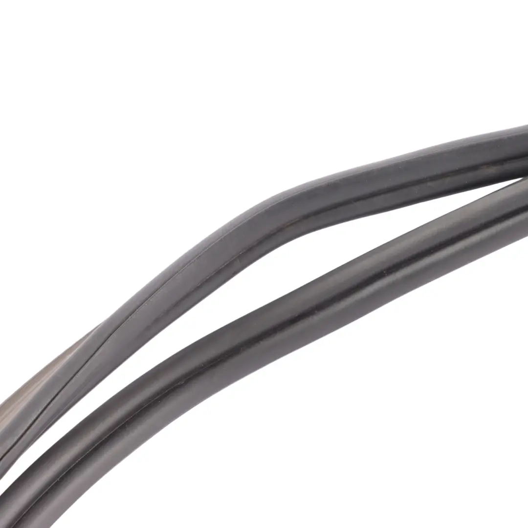 Porsche Macan 95B Rear Tailgate Boot Seal Gasket Sill Rubber - SKU 95B827705C - Part number 95B827705C