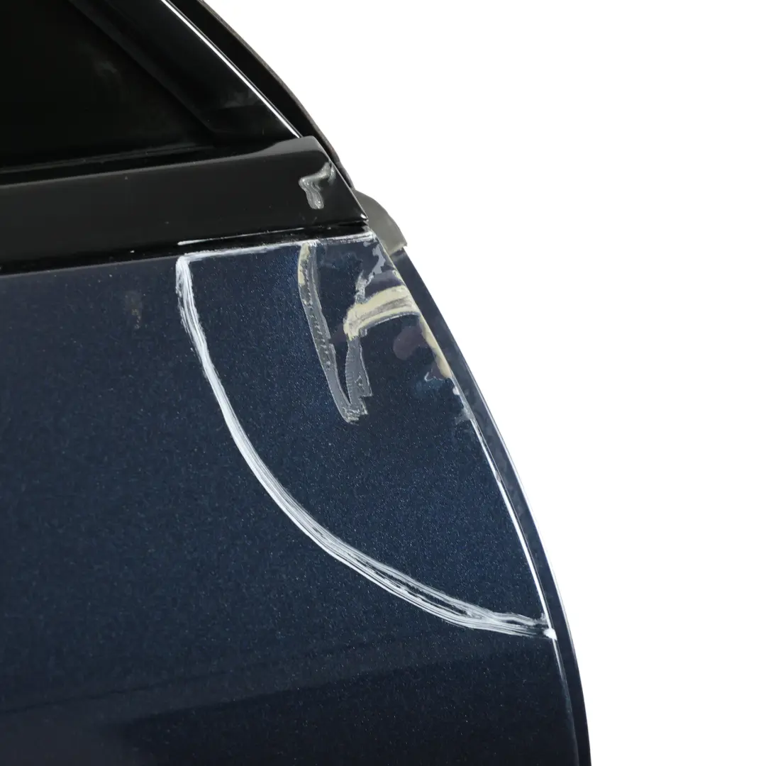 Tür Vorne Rechts Midnight Blue Metallic - M5F für Porsche Macan 95B mit Teilenummer 95B831022 Porsche Macan 95B Tür Vorne Rechts Midnight Blue Metallic - M5F - SKU 95B831022-MIBL - Teilenummer 95B831022