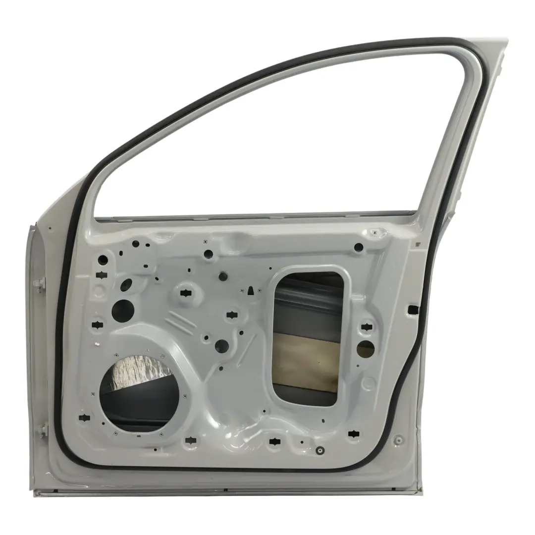 Droite Chalk - M9A pour Porsche Macan 95B Porte Avant à propos du numéro de pièce 95B831022B Porsche Macan 95B Porte Avant Droite Chalk - M9A - SKU 95B831022B-CHA - Numéro de pièce 95B831022B