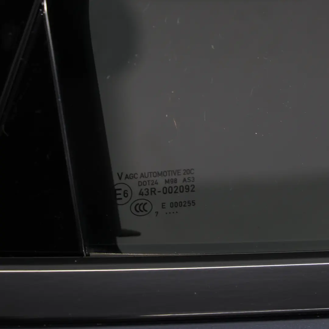 Porsche Macan 95B Door Rear Right O/S Midnight Blue Metallic - M5F - SKU 95B833022-MIBL - Part number 95B833022