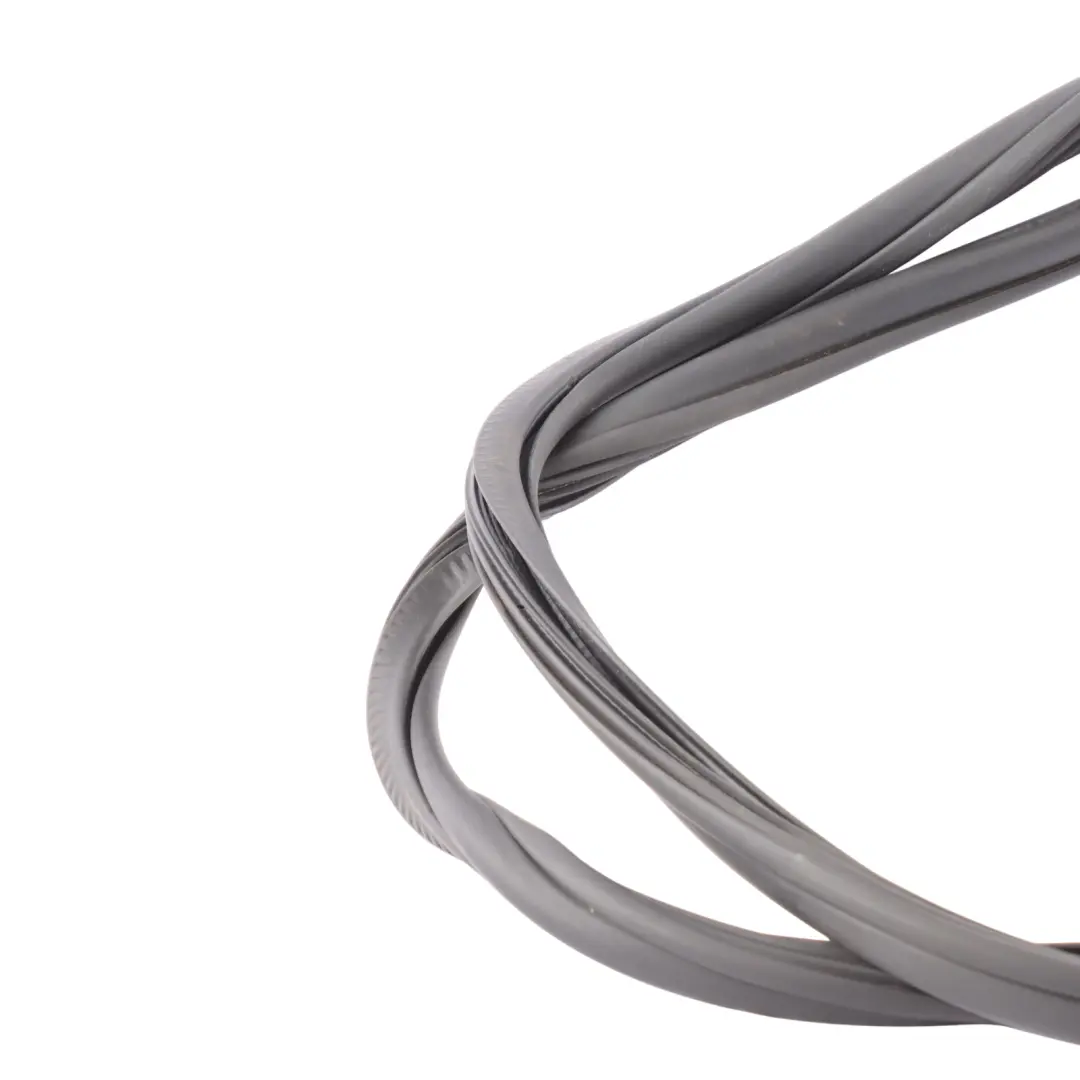 Porsche Macan 95B Rear Door Seal Gasket Rubber Left Right N/O/S - SKU 95B833721A - Part number 95B833721A