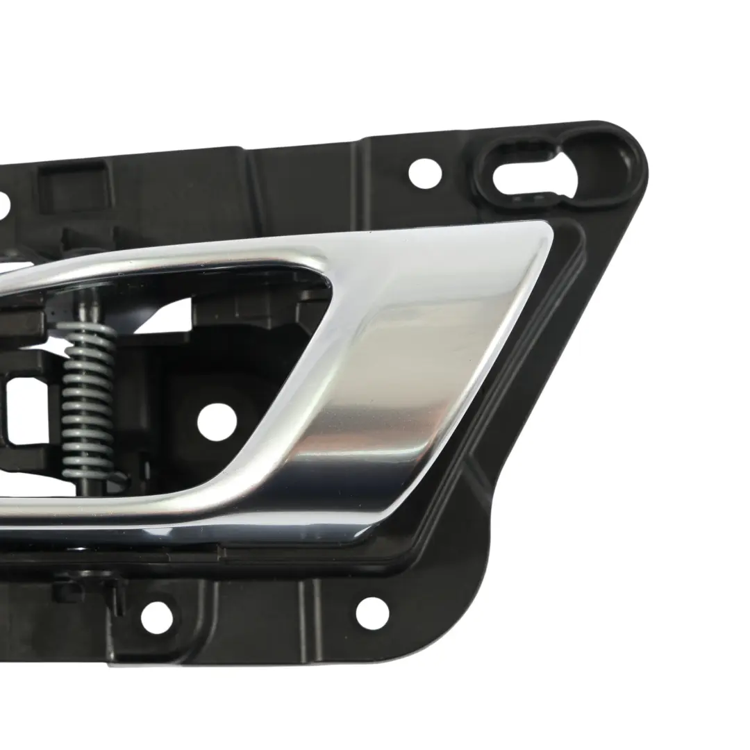 Poignée Ouverture Panneau Porte Avant Arrière Gauche pour Porsche Macan S 95B à propos du numéro de pièce 95B837019 Porsche Macan S 95B Poignée Ouverture Panneau Porte Avant Arrière Gauche - SKU 95B837019 - Numéro de pièce 95B837019