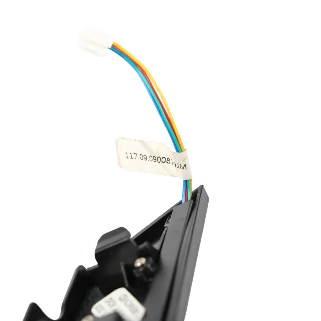 Embellecedor Empuñadura Puerta Delantera Izquierda para Porsche Macan 95B con número de pieza 95B837095C Porsche Macan 95B Embellecedor Empuñadura Puerta Delantera Izquierda - SKU 95B837095C - Número de pieza 95B837095C