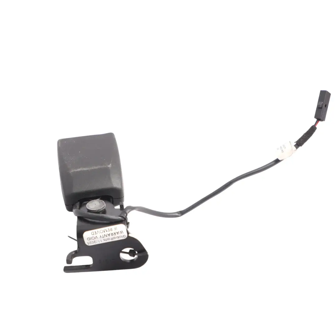 Blocco Fibbia Cintura Sicurezza Posteriore Destra per Porsche Macan 95B con numero di parte 95B857754A Porsche Macan 95B Blocco Fibbia Cintura Sicurezza Posteriore Destra - SKU 95B857754A - Numero di parte 95B857754A