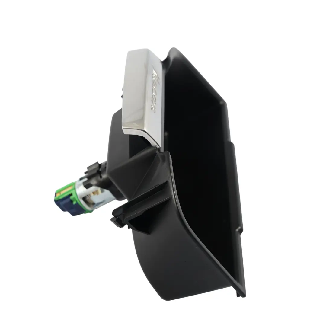 Rangement Pour Console Centrale Avant Allume-Cigare 95B864378D pour Porsche Macan 95B à propos du numéro de pièce 95B857921B Porsche Macan 95B Rangement Pour Console Centrale Avant Allume-Cigare 95B864378D - SKU 95B857921B - Numéro de pièce 95B857921B