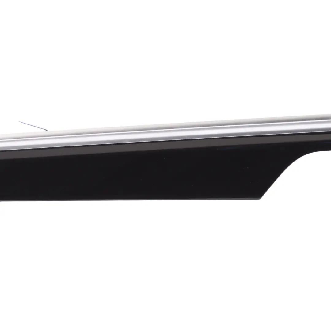 Porsche Macan 95B Türverkleidung Leiste Hinten Links Klavierschwarz - SKU 95B867061D-1 - Teilenummer 95B867061D
