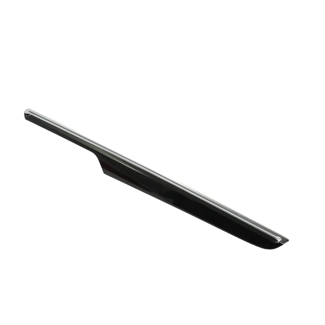 Porsche Macan S 95B-2 Tapa De La Puerta Delantera Derecha - SKU 95B867410R - Número de pieza 95B867410R