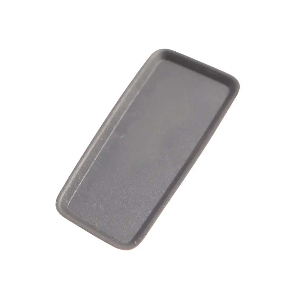 Trunk Trim Cover Right O/S to Porsche Macan S 95B Rear Tailgate with Part number 95B867582 Porsche Macan S 95B Rear Tailgate Trunk Trim Cover Right O/S - SKU 95B867582 - Part number 95B867582