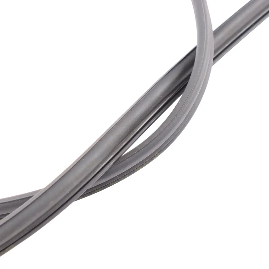 Sliding Roof Seal Sunroof Glass Roof Sealing Gasket to Porsche Macan 95B with Part number 95B877439 Porsche Macan 95B Sliding Roof Seal Sunroof Glass Roof Sealing Gasket - SKU 95B877439 - Part number 95B877439