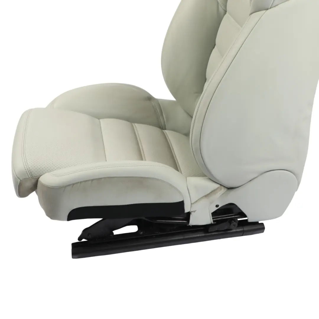 Front Seat Sport Heated Electric Leather Pebble Grey Right O/S to Porsche Macan 95B with Part number 95B881806D Porsche Macan 95B Front Seat Sport Heated Electric Leather Pebble Grey Right O/S - SKU 95B881806D-1 - Part number 95B881806D