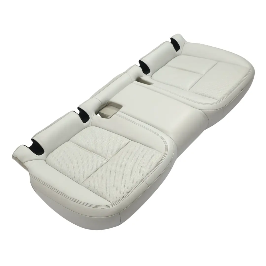 Asiento Trasero Banco Base Cuero Pebble Grey para Porsche Macan 95B con número de pieza 95B885405P Porsche Macan 95B Asiento Trasero Banco Base Cuero Pebble Grey - SKU 95B885405P - Número de pieza 95B885405P