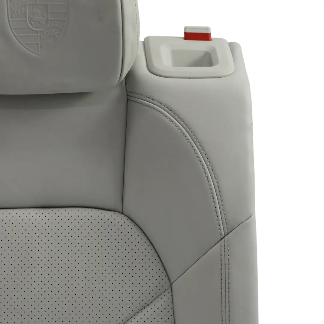Respaldo Asiento Trasero Izquierdo Cuero Pebble Grey para Porsche Macan S 95B con número de pieza 95B885805B Porsche Macan S 95B Respaldo Asiento Trasero Izquierdo Cuero Pebble Grey - SKU 95B885805B - Número de pieza 95B885805B