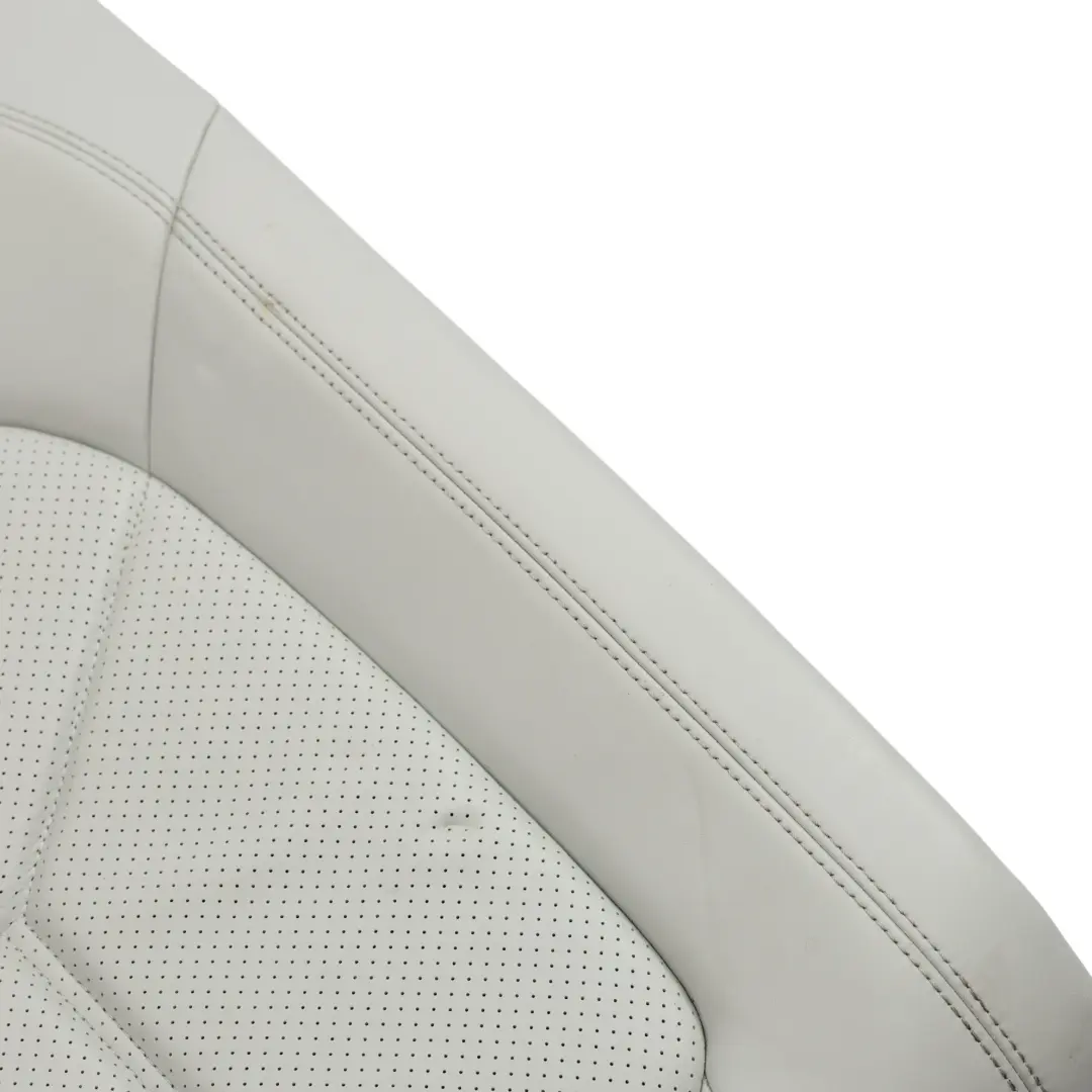 Respaldo Asiento Trasero Cuero Pebble Grey Derecho para Porsche Macan 95B con número de pieza 95B885806B Porsche Macan 95B Respaldo Asiento Trasero Cuero Pebble Grey Derecho - SKU 95B885806B - Número de pieza 95B885806B