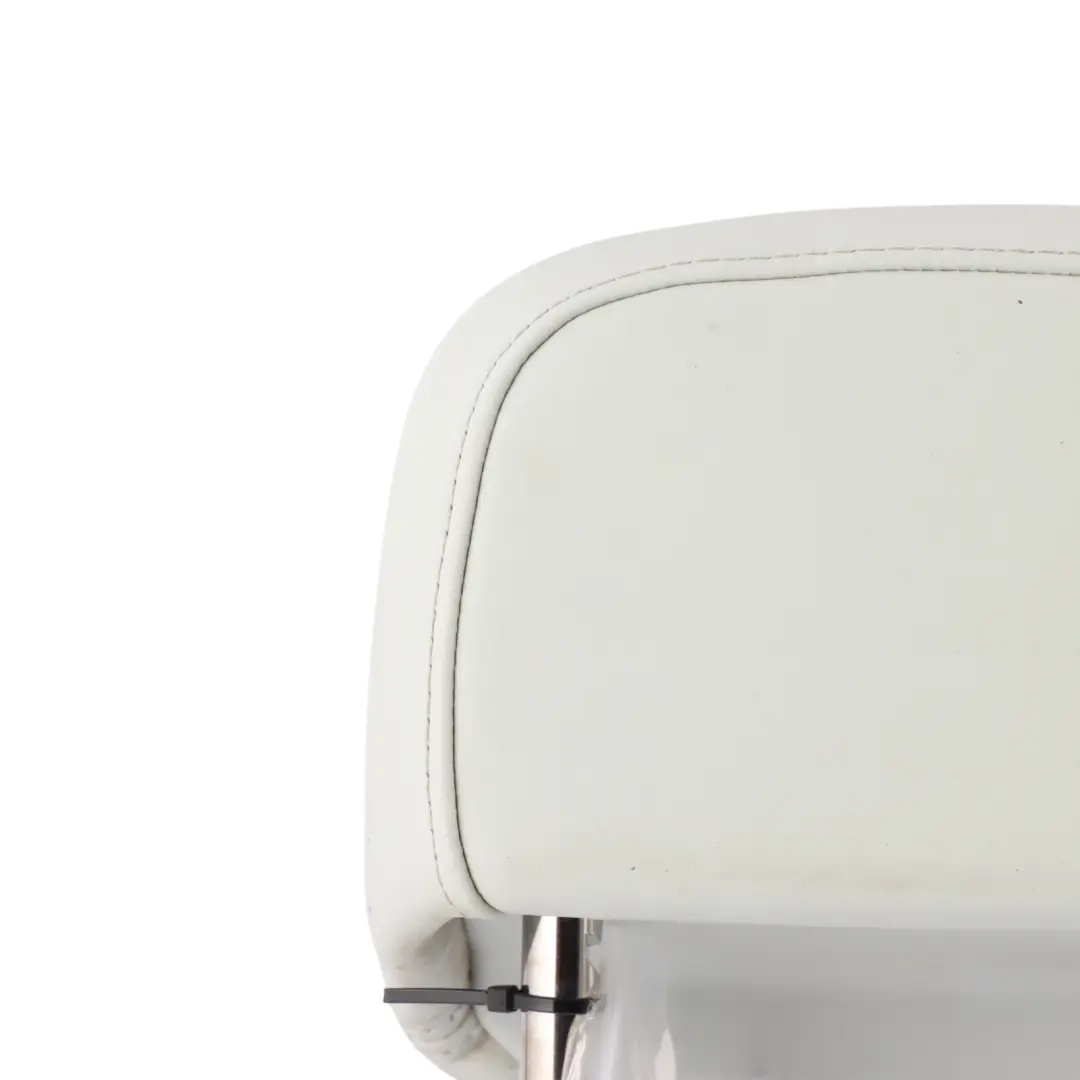 Appuie Tête Arrière Revêtement Extérieur Cuir Gris pour Porsche Macan 95B à propos du numéro de pièce 95B885901C Porsche Macan 95B Appuie Tête Arrière Revêtement Extérieur Cuir Gris - SKU 95B885901C - Numéro de pièce 95B885901C