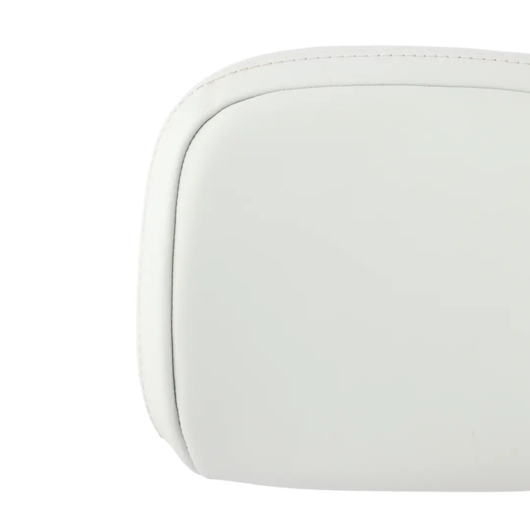 Appuie Tête Arrière Revêtement Extérieur Cuir Gris pour Porsche Macan 95B à propos du numéro de pièce 95B885901C Porsche Macan 95B Appuie Tête Arrière Revêtement Extérieur Cuir Gris - SKU 95B885901C - Numéro de pièce 95B885901C