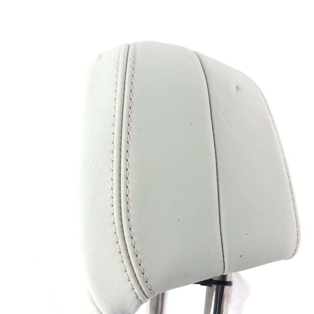 Reposacabezas Exterior Los Asientos Traseros Cuero Gris para Porsche Macan 95B con número de pieza 95B885901C Porsche Macan 95B Reposacabezas Exterior Los Asientos Traseros Cuero Gris - SKU 95B885901C - Número de pieza 95B885901C