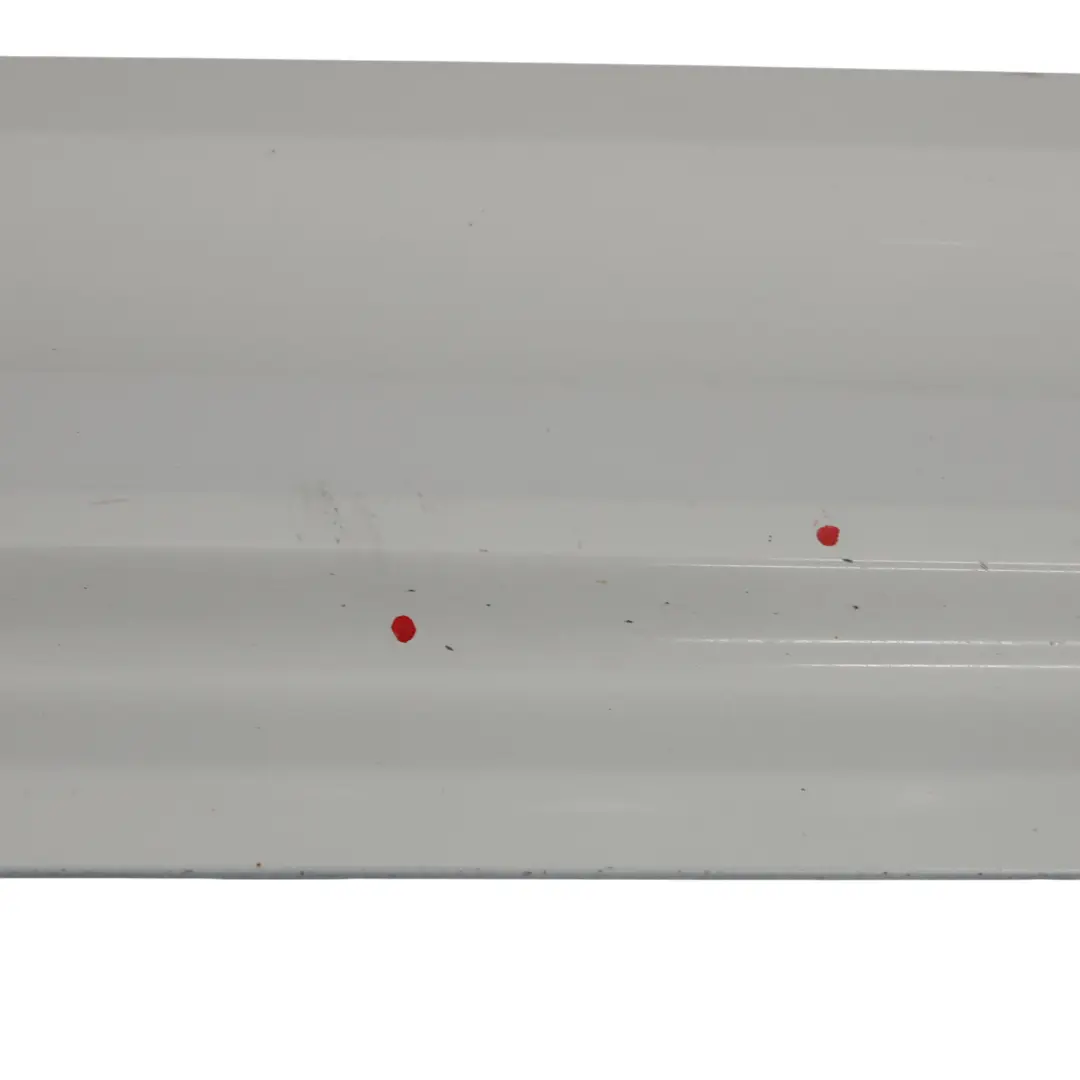 Panneau D'Habillage De Porte Avant Droit Chalk - M9A pour Porsche Macan 95B à propos du numéro de pièce 95B898562F Porsche Macan 95B Panneau D'Habillage De Porte Avant Droit Chalk - M9A - SKU 95B898562F-CHA - Numéro de pièce 95B898562F