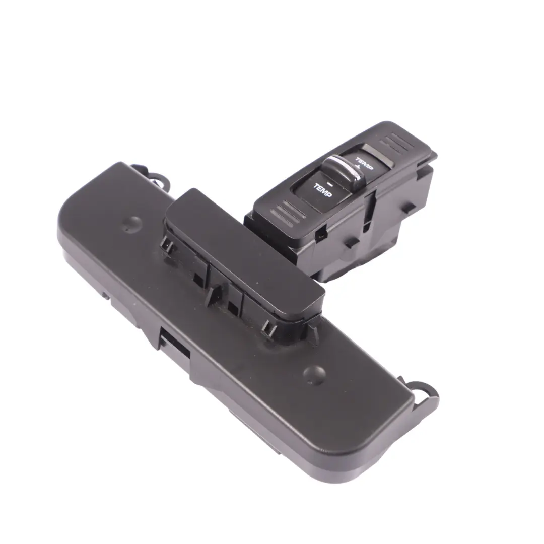 Hintere Mittelkonsole Air Vent Schalter Bedienfeld für Porsche Macan 95B mit Teilenummer 95B907049K Porsche Macan 95B Hintere Mittelkonsole Air Vent Schalter Bedienfeld - SKU 95B907049K - Teilenummer 95B907049K