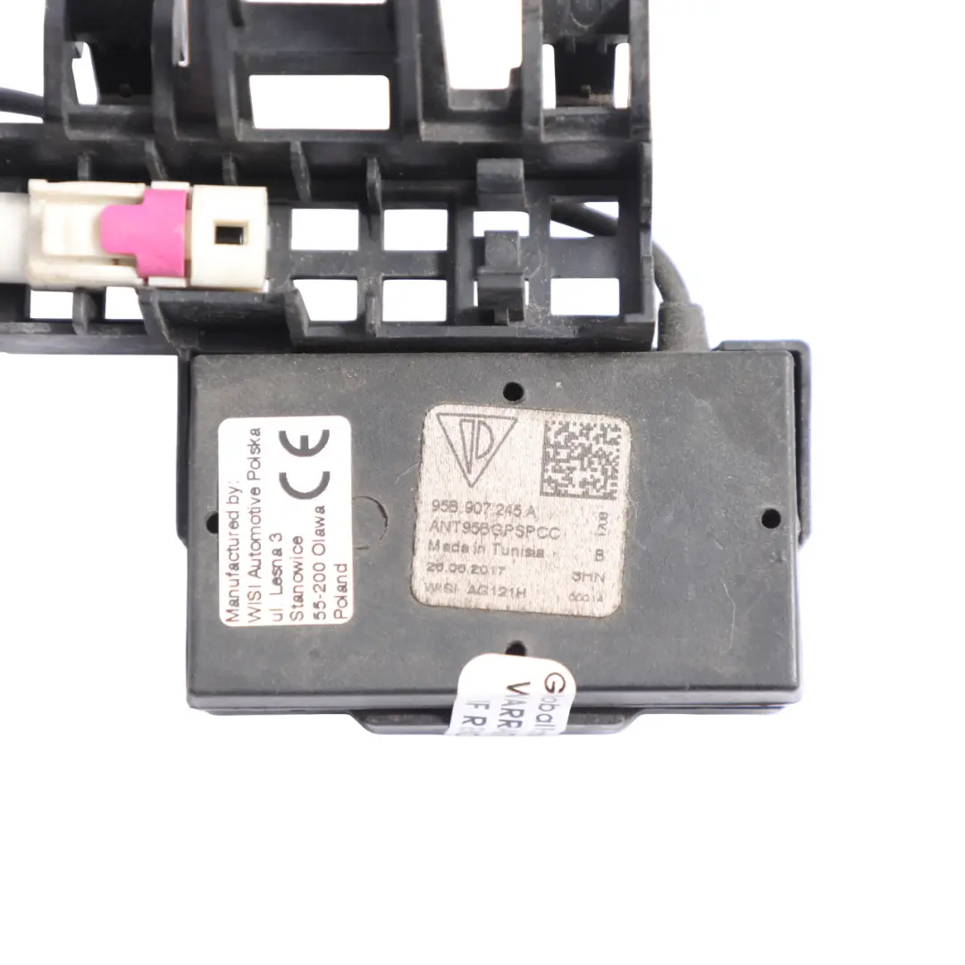 Porsche Macan 95B Aerial Antenna Amplifier VTS Vehicle Tracking - SKU 95B907245A - Part number 95B907245A