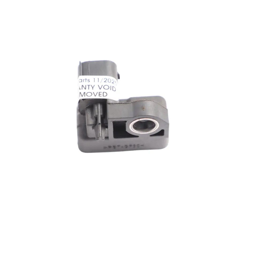 Sensore Velocità Acceleratore Anteriore Sinistro per Porsche Macan 95B con numero di parte 95B907508A Porsche Macan 95B Sensore Velocità Acceleratore Anteriore Sinistro - SKU 95B907508A - Numero di parte 95B907508A