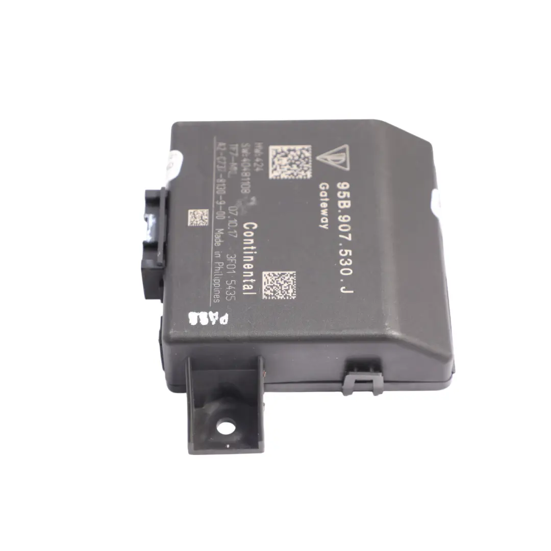 Porsche Macan 95B Body Gateway Module ECU Control Unit - SKU 95B907530L - Part number 95B907530L