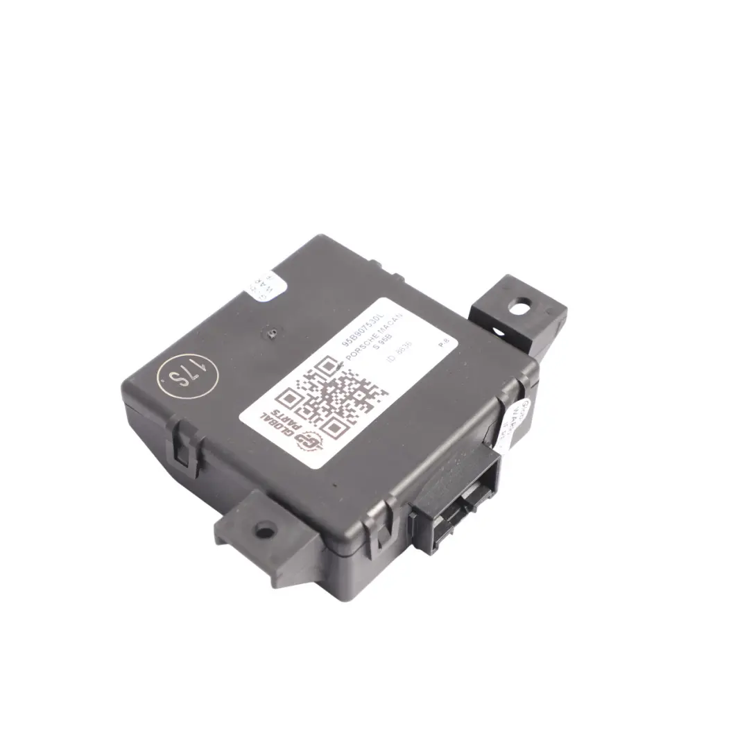 Body Gateway Module ECU Control Unit to Porsche Macan 95B with Part number 95B907530L Porsche Macan 95B Body Gateway Module ECU Control Unit - SKU 95B907530L - Part number 95B907530L