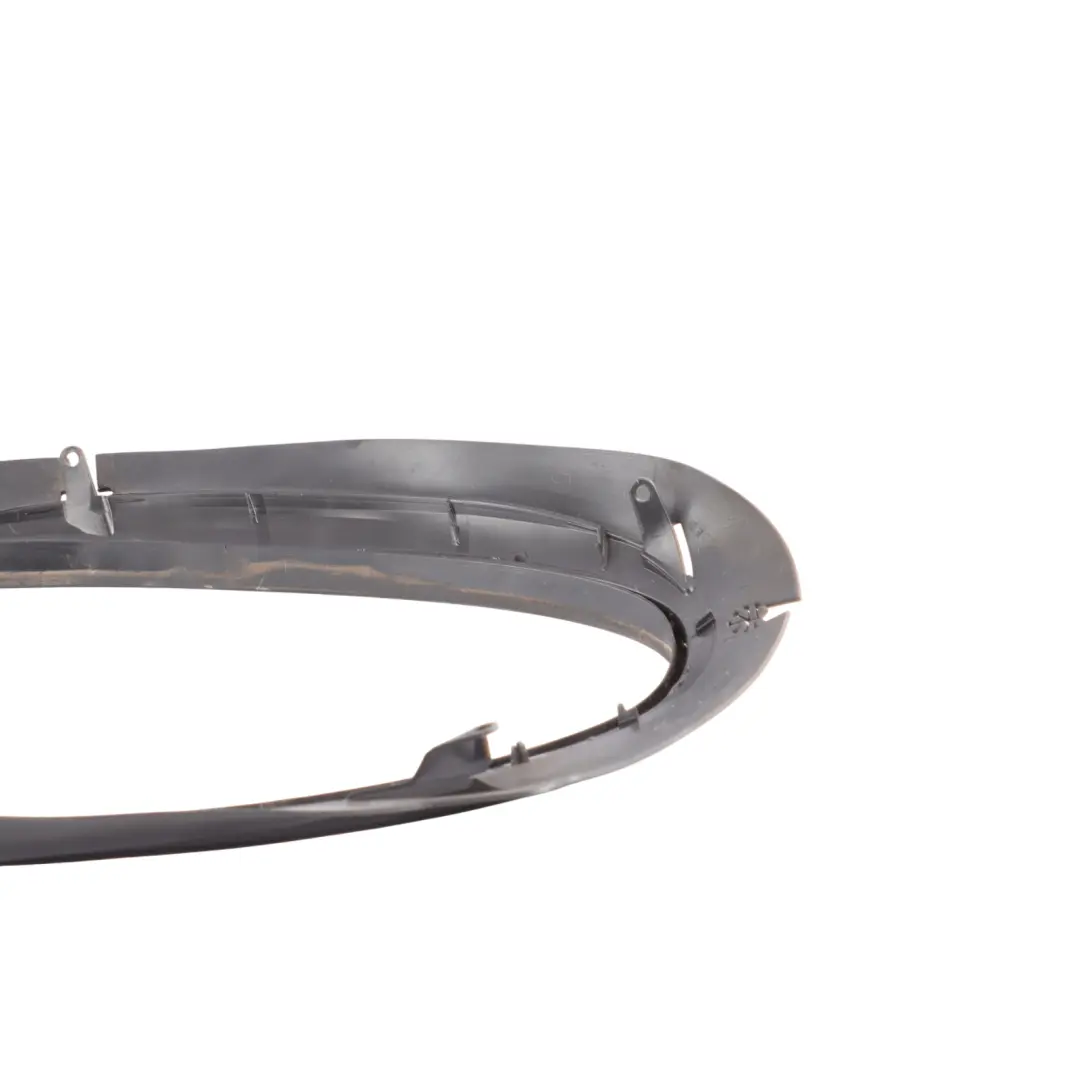 Porsche Macan 95B Front Headlight Surround Cover Rubber Seal Gasket 95B941323E - SKU 95B941323B - Part number 95B941323B