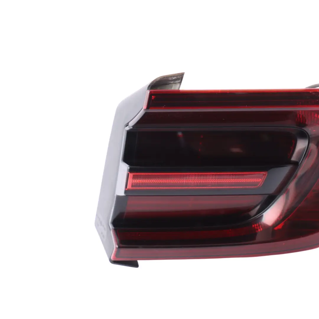 Tail Light Lamp Panel Inner Rear Right O/S to Porsche Macan 95B with Part number 95B945094B Porsche Macan 95B Tail Light Lamp Panel Inner Rear Right O/S - SKU 95B945094B - Part number 95B945094B