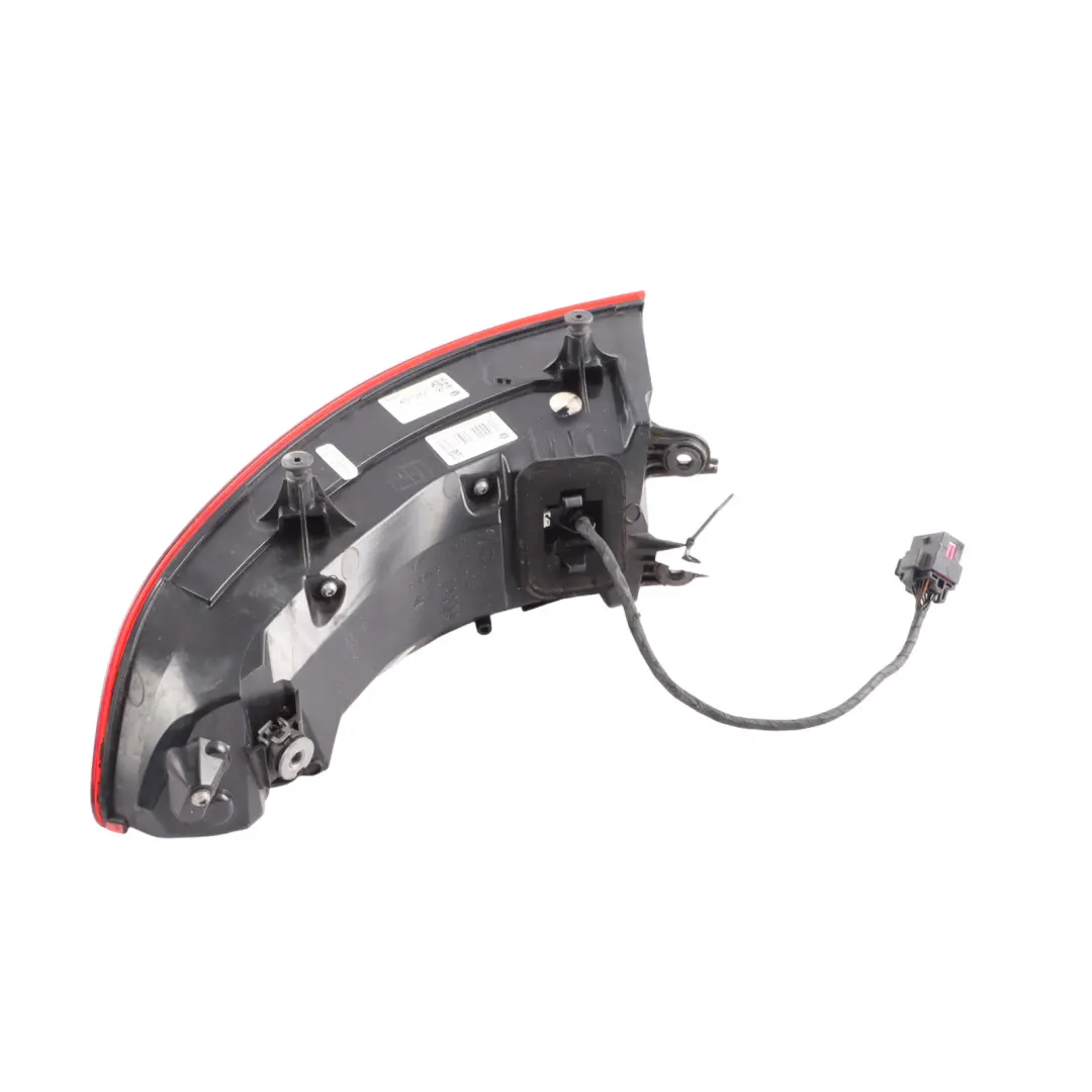 Porsche Macan 95B Lampa Zewnętrzna Lewy Tył - SKU 95B945095B - Numer Części 95B945095B