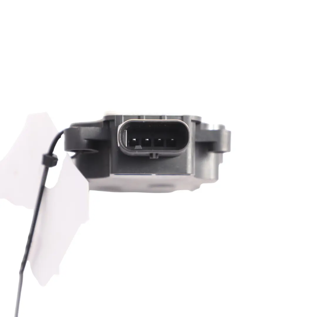 Front Grille Actuator Flap Motor Unit 95B965501H to Porsche Macan 95B Panamera 971 with Part number 95B965501AC Porsche Macan 95B Panamera 971 Front Grille Actuator Flap Motor Unit 95B965501H - SKU 95B965501AC - Part number 95B965501AC