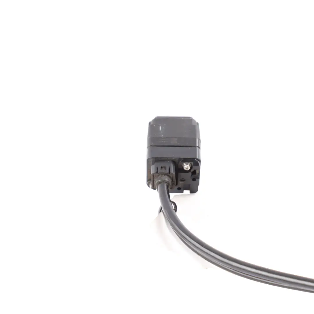 Porsche Macan 95B Rear View Camera Control Unit 95B980551L - SKU 95B980551K - Part number 95B980551K