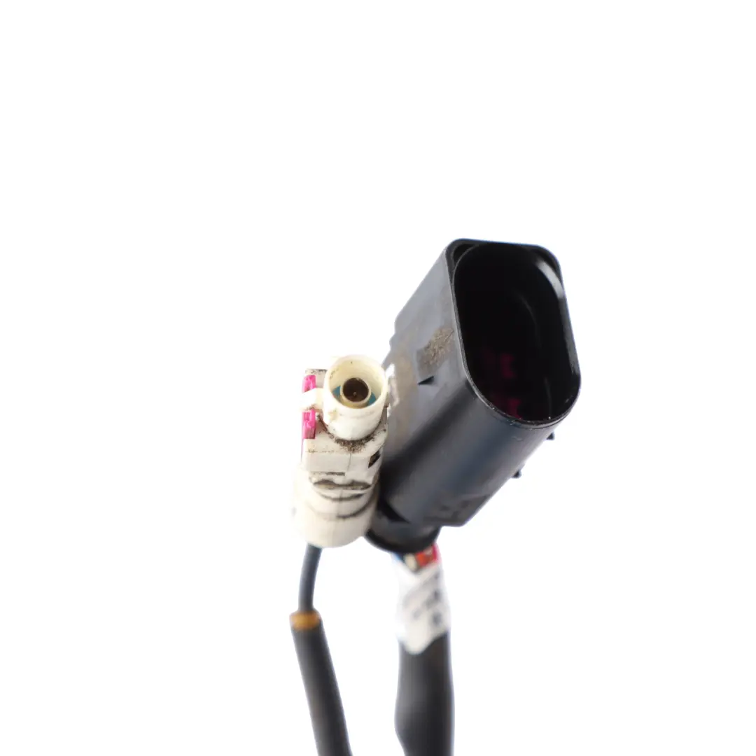 View Camera Control Unit 95B980551L to Porsche Macan 95B Rear with Part number 95B980551K Porsche Macan 95B Rear View Camera Control Unit 95B980551L - SKU 95B980551K - Part number 95B980551K