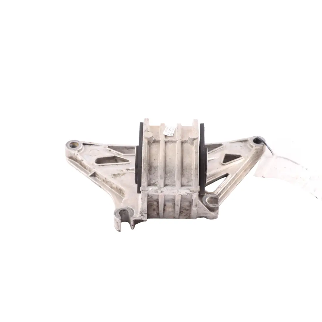 Uchwyt Mocowanie Łapa Silnika 2.7 Benzyna do Porsche Boxster 986 o numerze 98637512304 Porsche Boxster 986 Uchwyt Mocowanie Łapa Silnika 2.7 Benzyna - SKU 98637512304 - Numer Części 98637512304