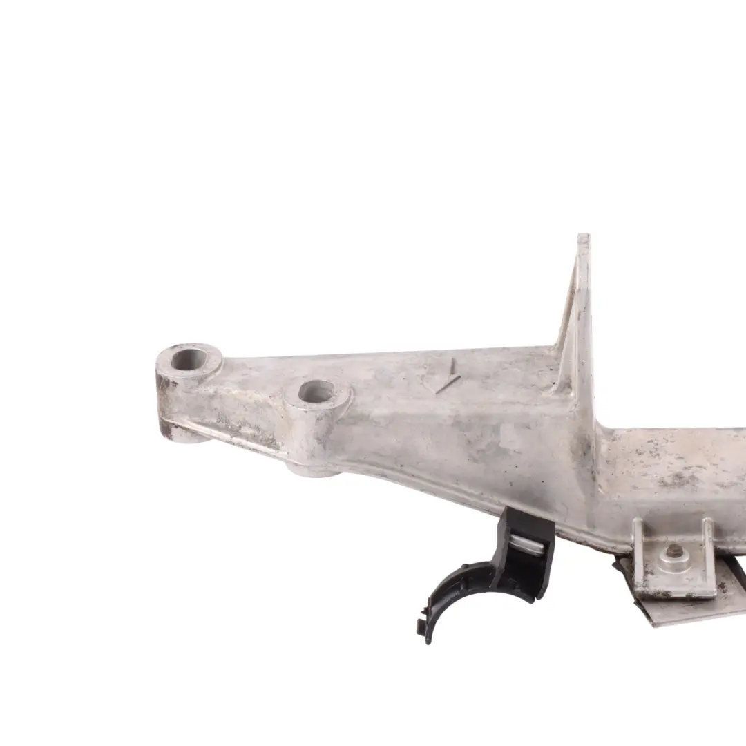 Uchwyt Mocowanie Łapa Silnika 2.7 Benzyna do Porsche Boxster 986 o numerze 98637530901 Porsche Boxster 986 Uchwyt Mocowanie Łapa Silnika 2.7 Benzyna - SKU 98637530901 - Numer Części 98637530901