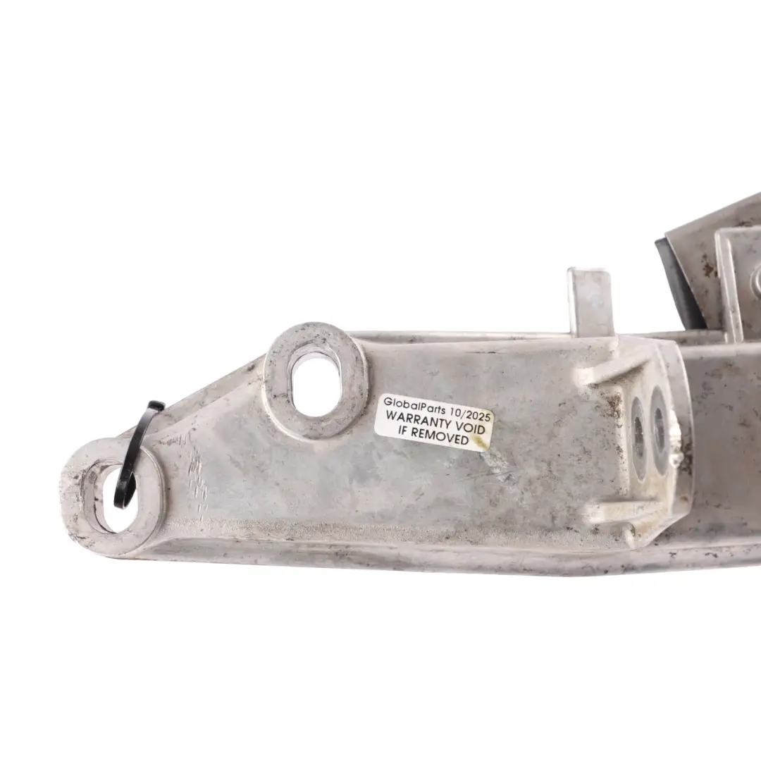 Uchwyt Mocowanie Łapa Silnika 2.7 Benzyna do Porsche Boxster 986 o numerze 98637530901 Porsche Boxster 986 Uchwyt Mocowanie Łapa Silnika 2.7 Benzyna - SKU 98637530901 - Numer Części 98637530901