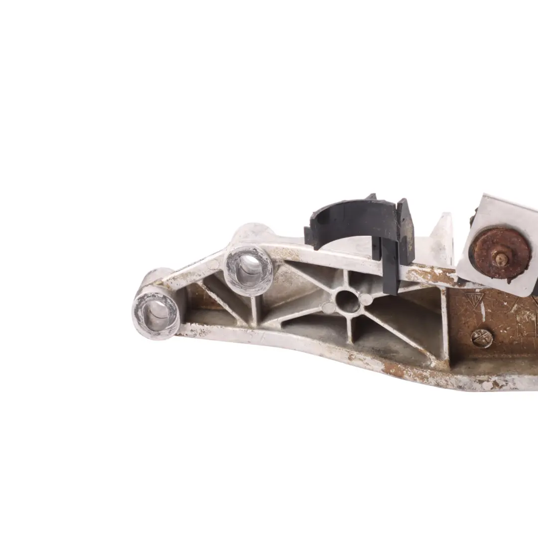 Halterung Zentral Halter 2.7 Benzin für Porsche Boxster 986 Motor mit Teilenummer 98637530901 Porsche Boxster 986 Motor Halterung Zentral Halter 2.7 Benzin - SKU 98637530901 - Teilenummer 98637530901