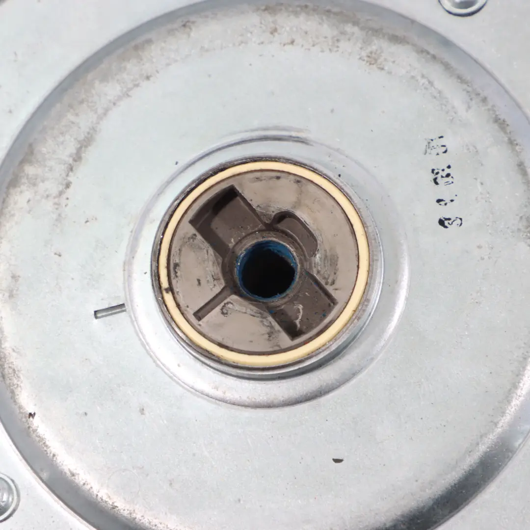 Moteur Boîte Vitesses Toit Ouvrant Gauche pour Porsche Boxster 986 à propos du numéro de pièce 98656117903 Porsche Boxster 986 Moteur Boîte Vitesses Toit Ouvrant Gauche - SKU 98656117903 - Numéro de pièce 98656117903