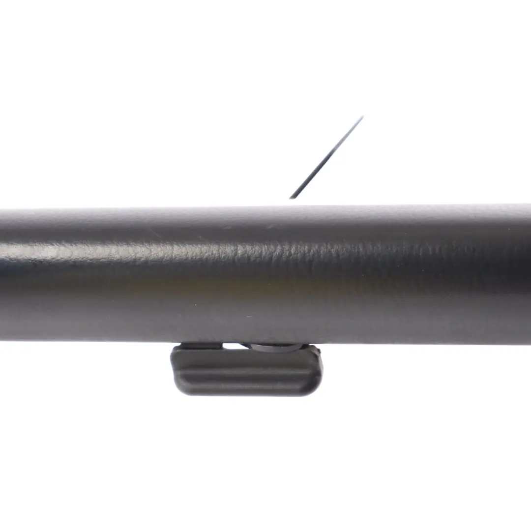 Garniture Centrale Protection D'Arceau Noire 986580521 pour Porsche Boxster 986 à propos du numéro de pièce 98658052105 Porsche Boxster 986 Garniture Centrale Protection D'Arceau Noire 986580521 - SKU 98658052105 - Numéro de pièce 98658052105